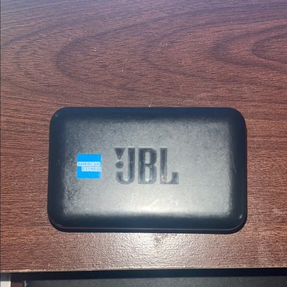JBL Endurance PEAK Bluetooth American Express AMEX Earphones Black - Picture 1 of 4